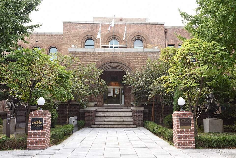 From Dreams to Degrees: How Fully Funded Scholarships in South Korea Can Change Your Life